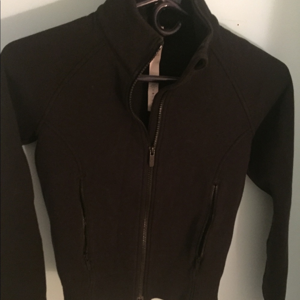 lulu lemon black bomber jacket - Picture 3 of 5